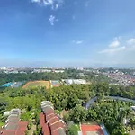 Cozy Studio Apartment At Beverly Dago By Travelio